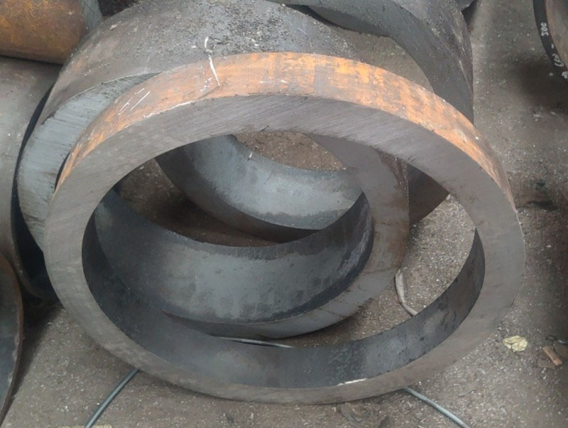 新巴尔虎右35CrMo无缝钢管切割加工